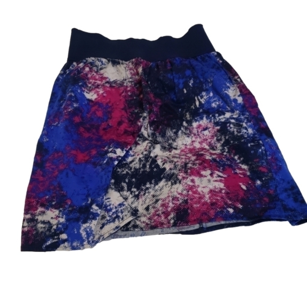 Dynamite High Waisted Skirt